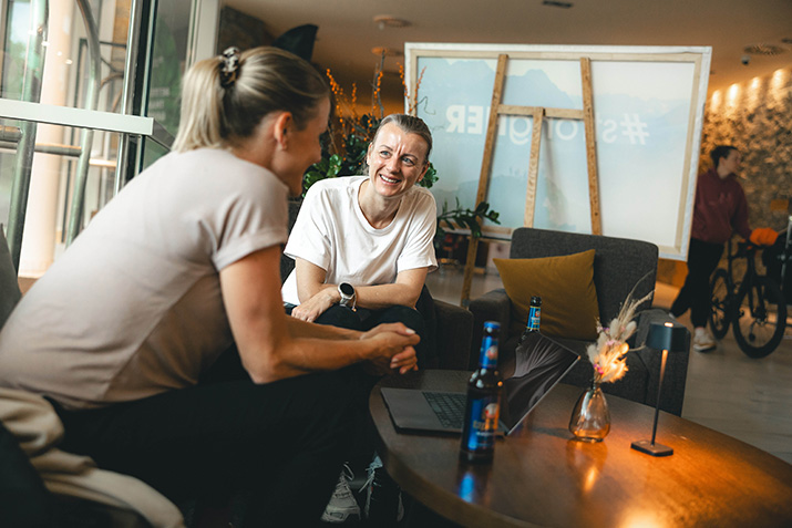 mit Daniela Bleymehl Richtung Startlinie - Nicole